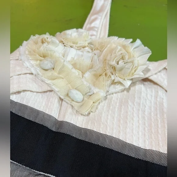 Deletta Corsage midi dress. Creamy white Size Extra Small Sold by Anthropologie - Picture 7 of 9